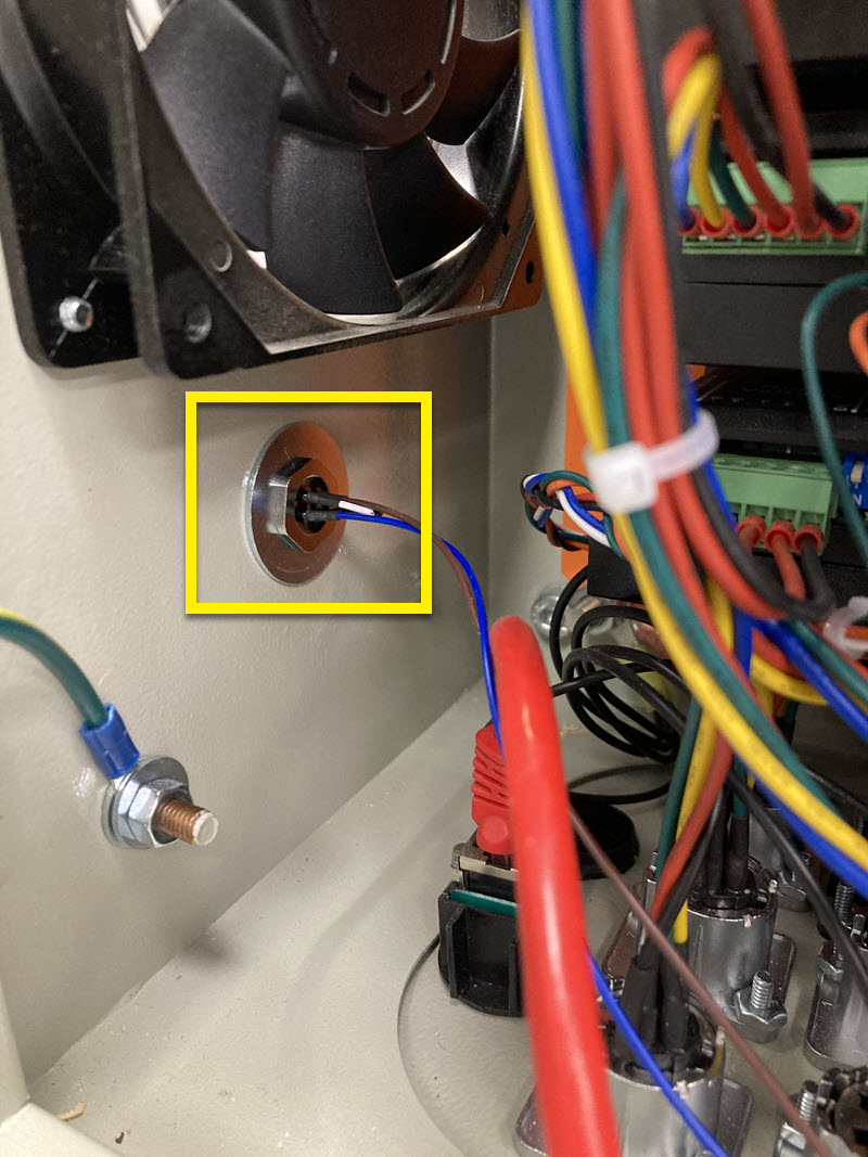 Mount M12 Connector